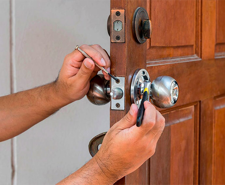 Lock Adjustment Miami